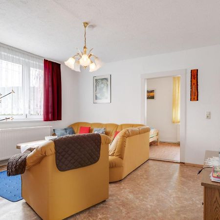 Cozy Apartment In Altenfeld With Garden Экстерьер фото