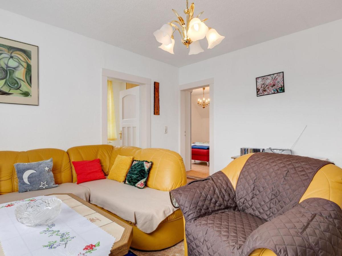 Cozy Apartment In Altenfeld With Garden Экстерьер фото