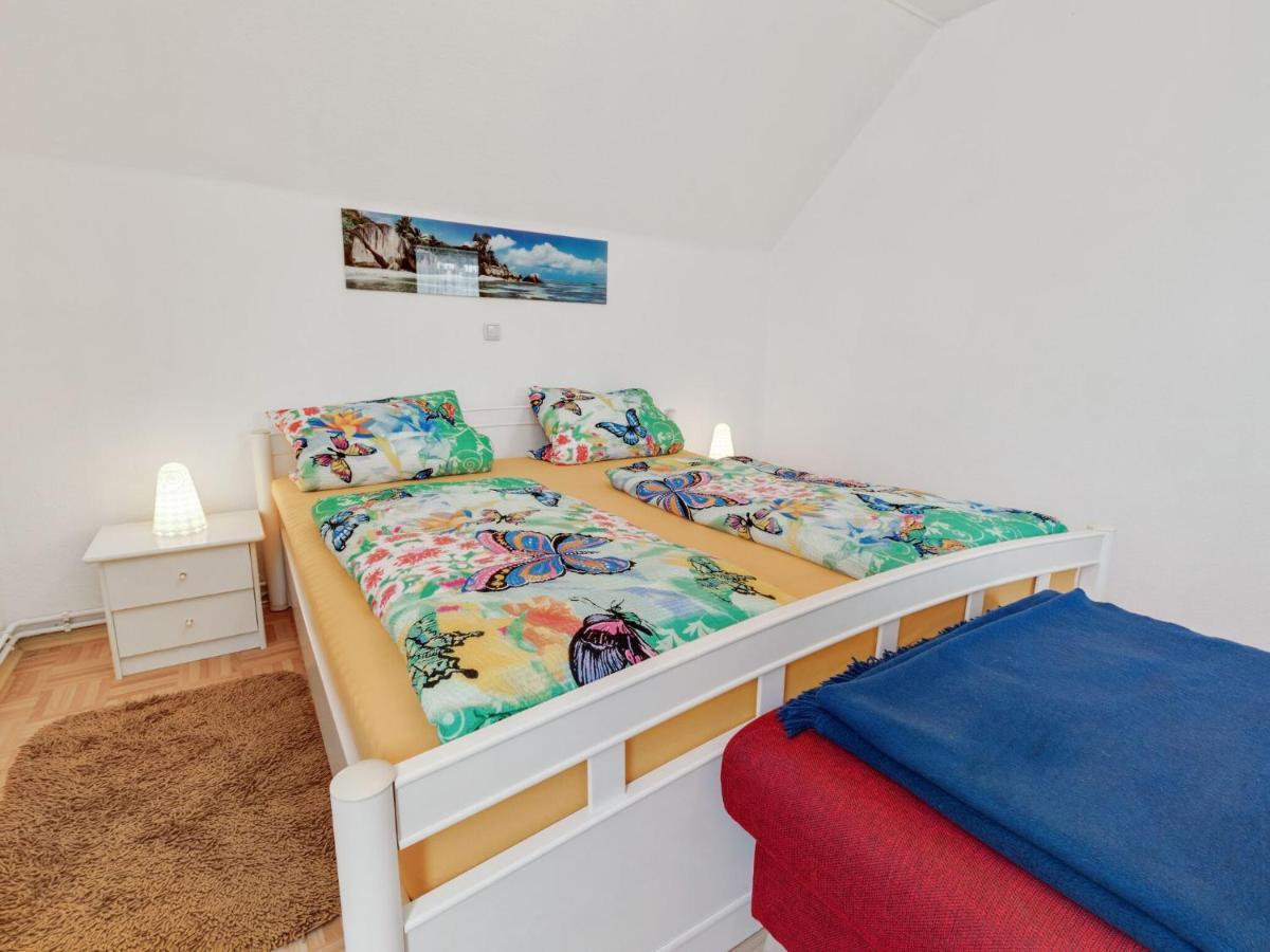 Cozy Apartment In Altenfeld With Garden Экстерьер фото
